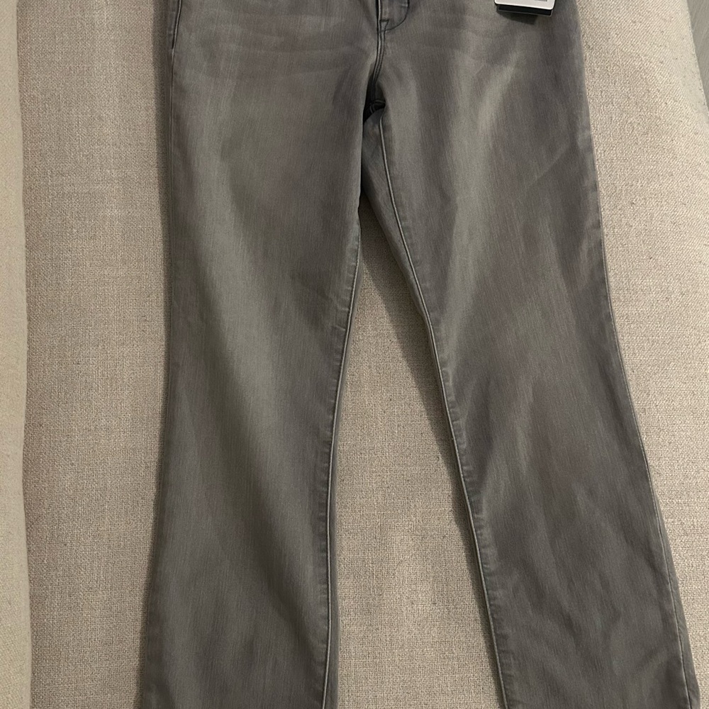 NWT! Athleta Sculptek High Rise Slim Straight Jean Gray Carbon Wash Size 8